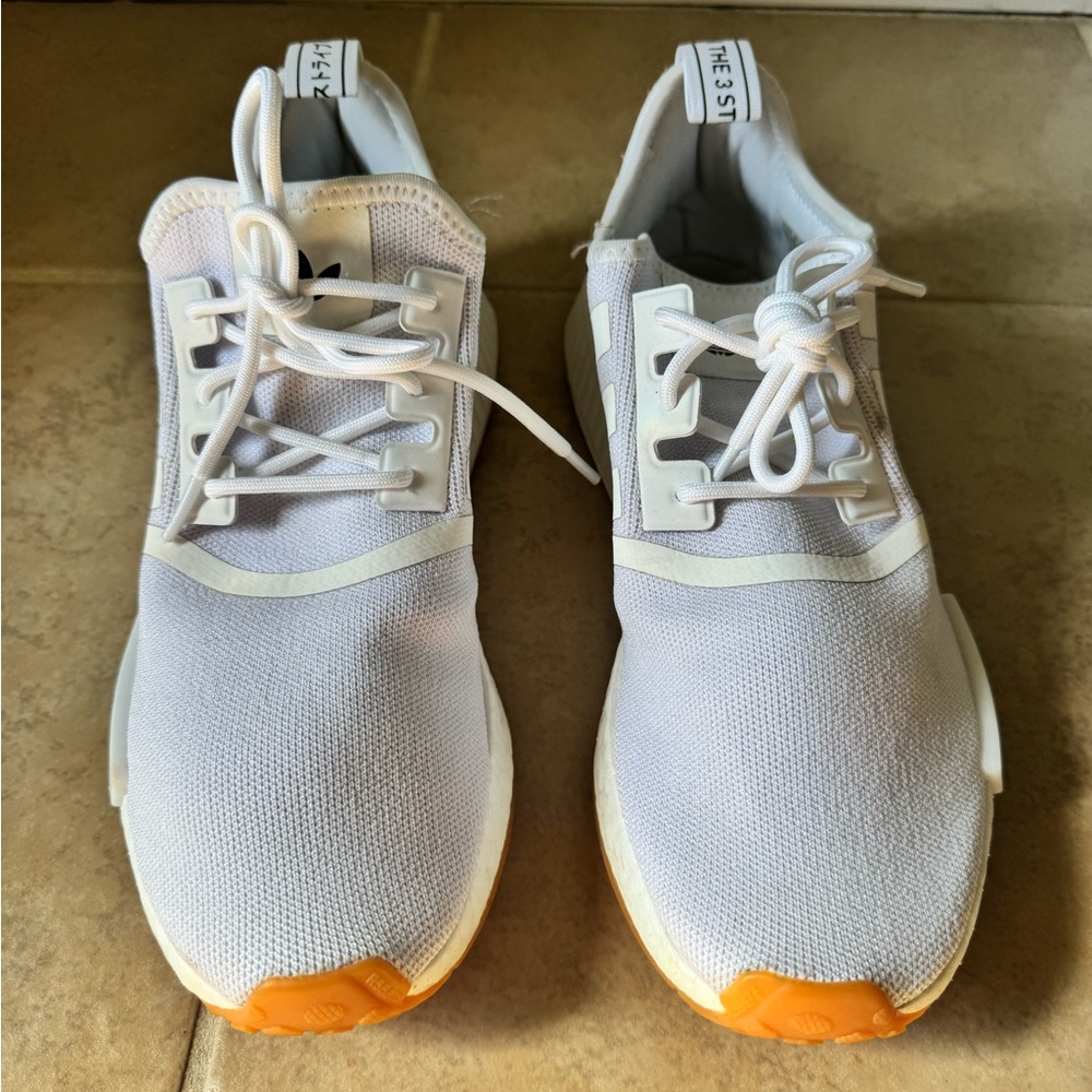 White Adidas NMD